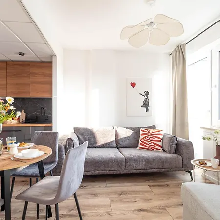 Superapart Pileckiego 258 - Ursynow, Parking Διαμέρισμα *