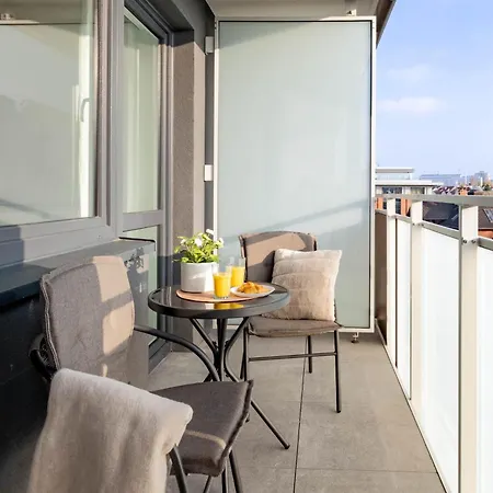 Διαμέρισμα Superapart Pileckiego 258 - Ursynow, Parking *